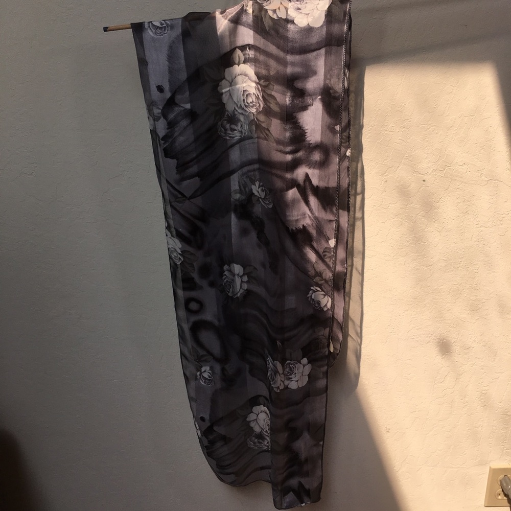 Sheer Floral Roses Scarf Black Gray Rectangular - Picture 4 of 5